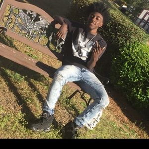 Meet your Posher, Dorian